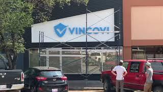 VINCOVI New Store Sign Install