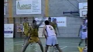 Pau Gasol y Navarro jugando contra el CB Alcúdia