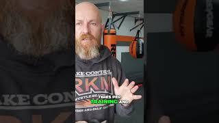 Gym Etiquette: Don't Walk Your Pissy Feet on My Face!