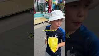 难得进城一次 突然觉得我可能真是上年龄了，对城市里的喧嚣不适应了。还是在家拔草种菜舒服。