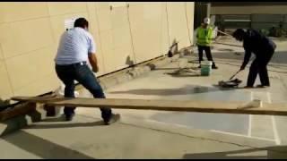 Lulu Project in Jeddah. The application of FOSROC Nitoflor EPU100 on the ramp with silica sand