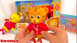 ASMR Unboxing - Daniel Tiger’s Neighborhood Collection Satisfying Unboxing