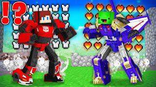 TRANSFORMER Armor JJ vs DECEPTICON Armor Mikey in Minecraft - Maizen JJ and Mikey