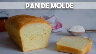 PAN DE MOLDE | MATIAS CHAVERO