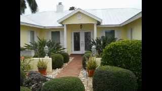 Fort Myers Florida Gulf Access Pool home for sale $600K
