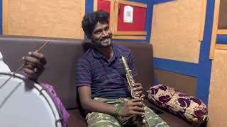 joy studio | karaikudi | சுரேஷ் வாசிப்பில் மெய் மறந்தேன்