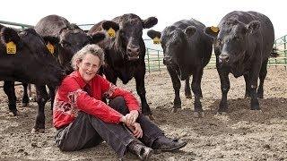 Temple Grandin on Visual Thinking and Animal Behavior