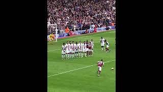 The art of freekicks.