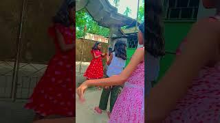 Shaky Shaky Dance 🫣 #dancevideo#trending #shorts #Vairal #youtubeshorts