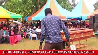 Live Performance of Amabe song at bishop Richard Obwoge Funeral