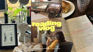 june reading vlog  reading lgbt books for pride month, new phone case/tripod ft. moft,