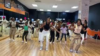 Ncebo and Khosi’s Dance Class at Soweto’s Finest Dance Studio