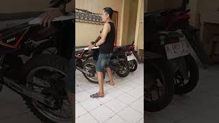 GAK ADA WANITA MOTOR JUGA JADI ORANG EDAN