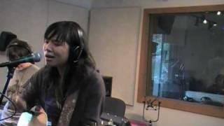 Thao Nguyen - Violet