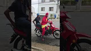 Chapolin vendeu uma moto Para seu Madruga!