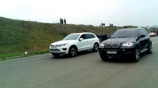 Bmw x5 e70 3.0d vs VW touareg 3.0 d