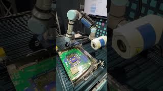 Advanced Chip Inspection in Intel Fabs Uses AI (Demo): Intel Vision 2024