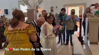 Viejitos se casan Doña Beba y Don Pancho por la iglesia a sus 88 y 86 años en Mexico