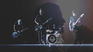 Ekko Park featuring Grant Nicholas (aka Feeder) - All Eyes On Me - Official Video