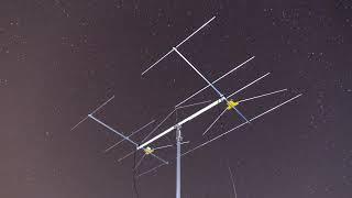 FM-DX: 2×5-el K6STI Yagi Antenna - Night-time Timelapse