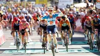 Charlotte Kool Secures Her Maiden Stage Win at the Tour de France Femmes.