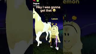 Give me that horse @StrawberryPlaysRobloxYT  #wildhorseislands #roblox
