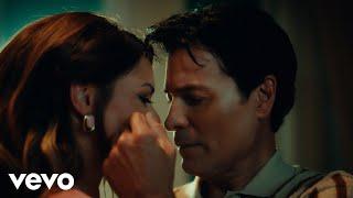 Chayanne - Bailando Bachata (Official Video)