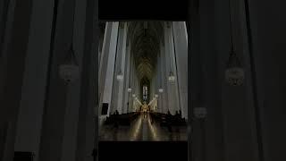 Sacred Beauty of the Frauenkirche: A Tranquil Experience in Munich