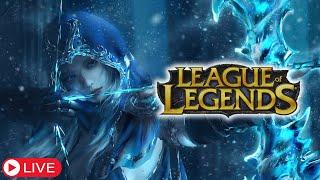 TRYING TO LEARN LEAGUE OF LEGENDS IN 2025 AS A COMPLETE MOBA NOOB...