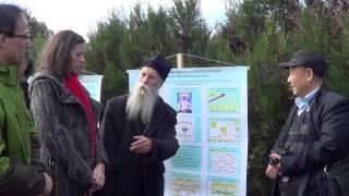 Beekeeping in Ukraine: Chinese Beekeepers Visits Beekeeper Priest Nikodim's Apiary