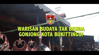 PROSES PEMBUATAN GONJONG RUMAH GADANG