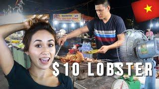 DA NANG & HOI AN | Experience Vietnamese markets by day and by night