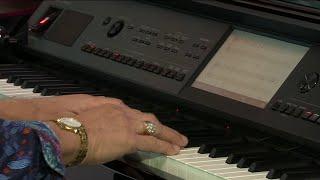 How playing an instrument helps brain function with Keyboard Connection