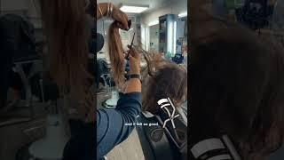 Bella Ramsey (Ellie) talks about cutting her hair for The Last of Us Episode 6.