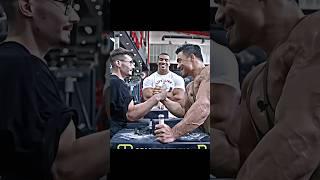 He's not Human  Unreal strength from Normal guy #armwrestling