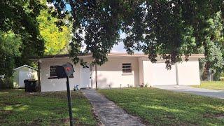 Se Vende Casa de 3 Dormitorios 2 Baños de Esquina con Piscina Privada en Winter Haven, Florida 33881