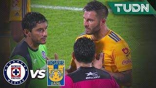 ¡Hay pelea! ‘Chuy’ Corona discute con Gignac | Cruz Azul 0-1 Tigres | Semifinal Copa GNP Mx | TUDN