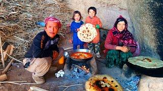 Family Lifestyle in Afghan Villages in Ghar / Rural Life in Afghanistan