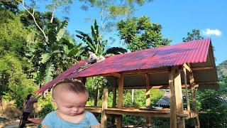 Couple - Completing the CABIN roof | Quan Van Truong