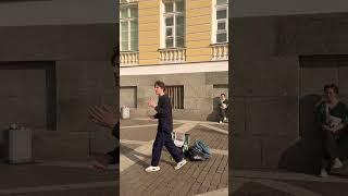 Поэзия на дворцовой #делобыловпитере #жизнь #питер я#прогулка #лето #поэзия #шекспир #мысли #мы
