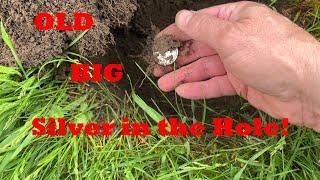 Metal Detecting Elementary School - Honey Hole Gives Up the Old Goods Yet Again!