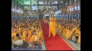 Hare Ram - Kirtan with Jagadguru Shree Kripalu Ji Maharaj