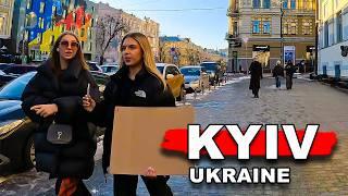 Kyiv Ukraine  4K Walking Tour Kiev  City Center