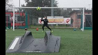 Esordienti 2013, Guglielmo VS Deviatore, divertimento assicurato, training for young goalkeepers!