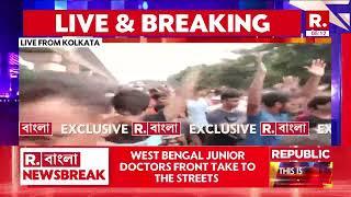 Kolkata RG Kar Case Latest News: Doctors Stages Protest From Swasthya Bhawan | Ground Report LIVE