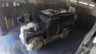 Land Rover Defender Black LINE-X