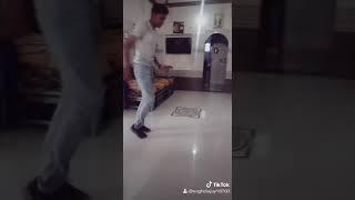 Michael Jackson Moonwalk Tutorial : By Uday Parmar