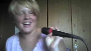 Kathi singt Because of you