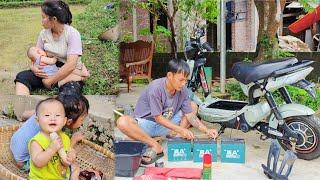 Single father,repairing electric motorbikes,receives 400,000 VND,Take care of your wife and children