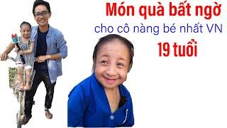 Người giấu tên gửi quà bất ngờ cho cô nàng bé bỏng nhất VN, phần 3 II ĐỘC LẠ BÌNH DƯƠNG